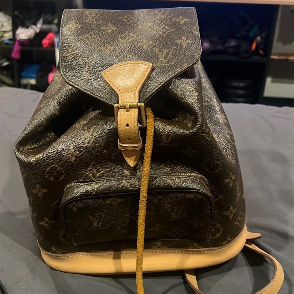 Authentic LV Montsouris pm backpack pack